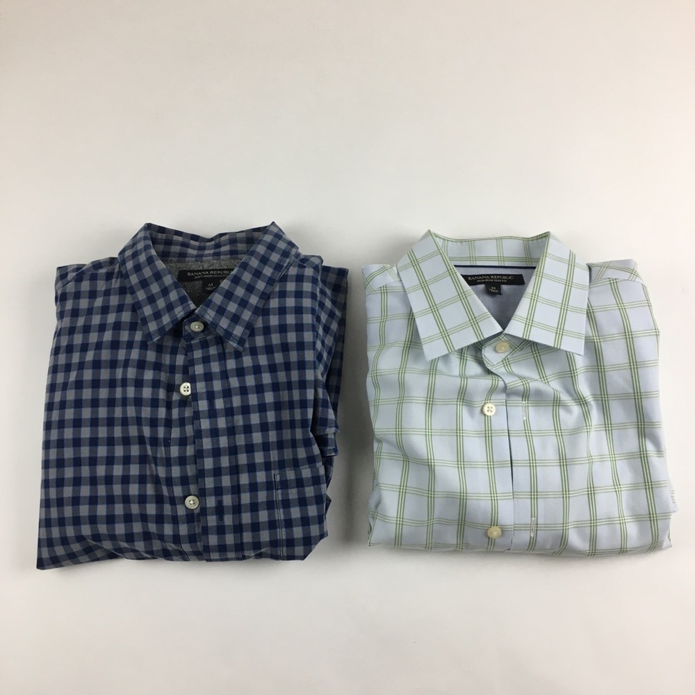 Banana Republic Non-Iron Tailored Slim Fit Button Up 2 Shirt Bundle Size Medium.